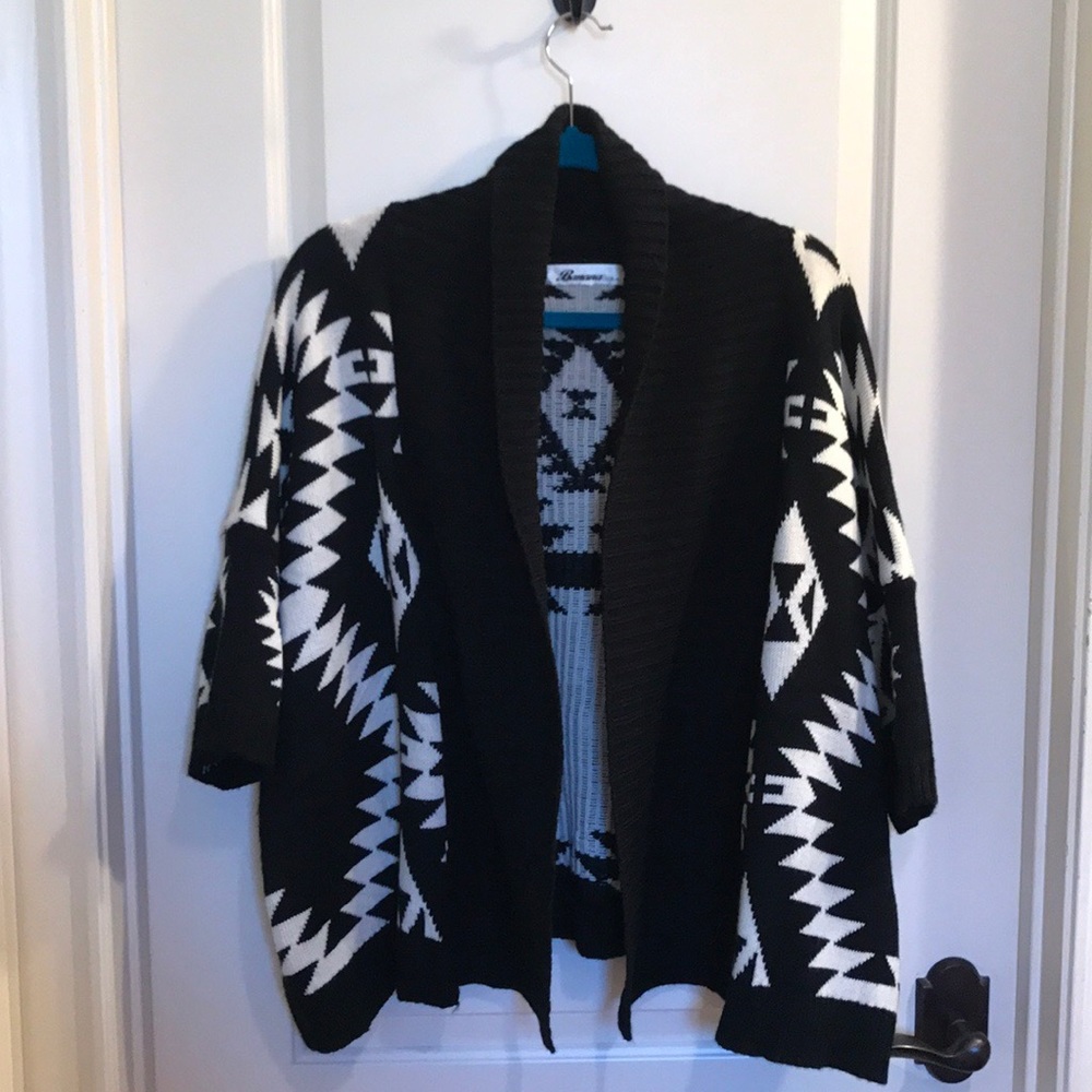 Black & white Aztec cardigan